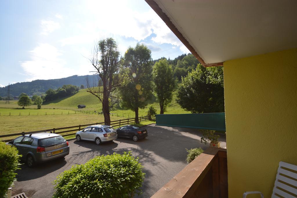 Low Budget Apartment Kitz 10 Kaprun Room photo
