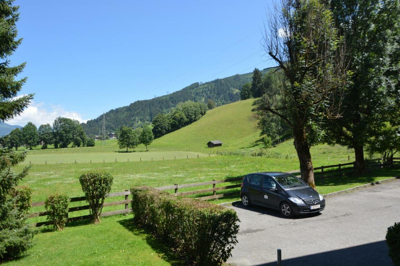 Low Budget Apartment Kitz 10 Kaprun Exterior photo